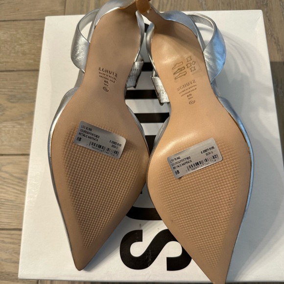 Schutz Lou Sling Back Pump in Silver - Picture 4 of 5